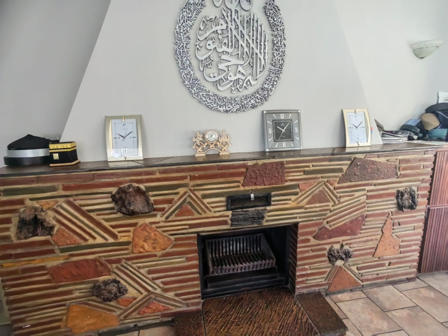 4 Bedroom Property for Sale in Parys Free State